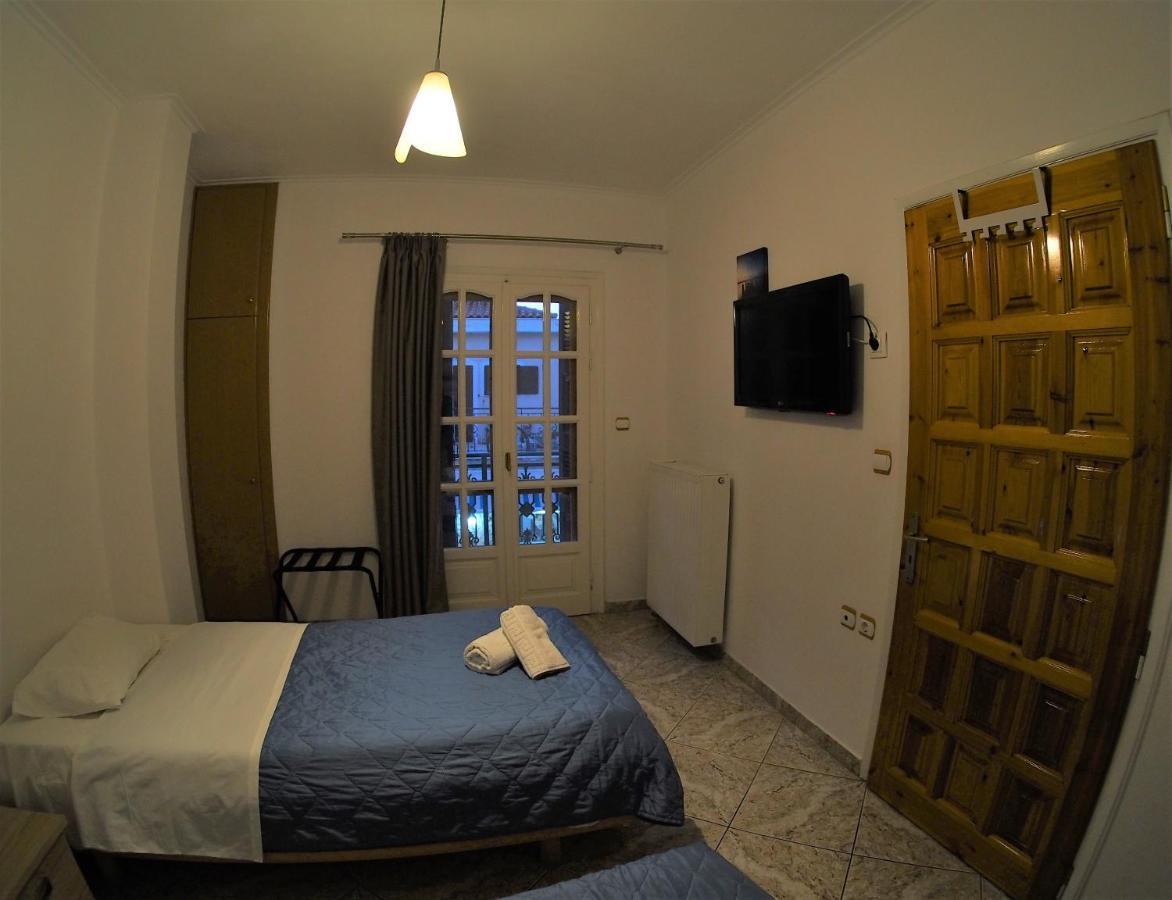 Galaxy Rooms Parálion Ástros Buitenkant foto